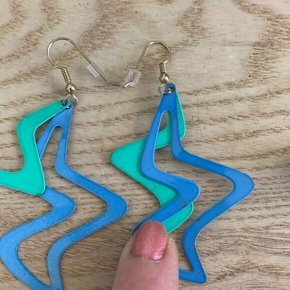 Vintage 80's Style Costume Jewelry Post Earrings Bundle Of Nine Pairs - Picture 10 of 17